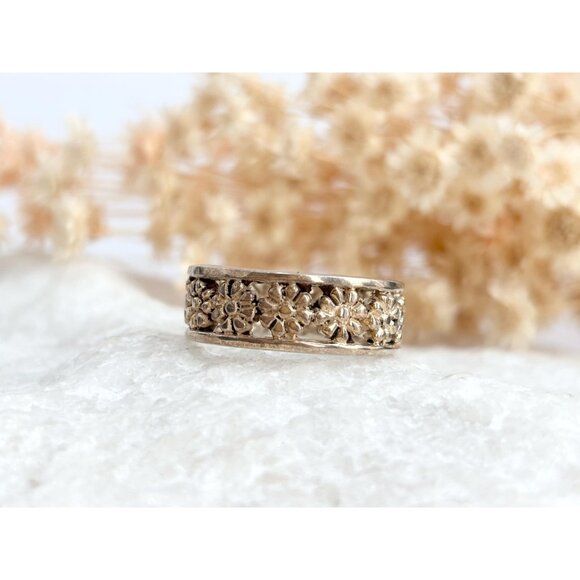 Daisy Floral Cutout Designed 925 Sterling Silver Vintage Ring - sz 9.25 - Picture 9 of 10